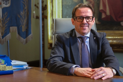 Il Presidente della Provincia di Matera, Francesco Mancini, favorevole alla proposta di legge regionale per trasferire ai comuni la gestione delle concessioni demaniali marittime. “Sarebbe un passo in avanti per valorizzare degnamente il litorale lucano”