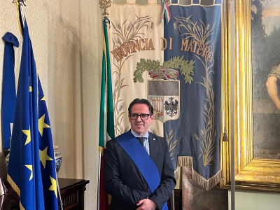 Il Presidente della Provincia di Matera, Francesco Mancini, annuncia: “Completato l’iter dei pareri per il raddoppio della SS7 Matera-Ferrandina. Ora il Ministero non ha più motivi per non procedere”.