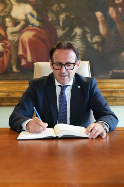 Francesco Mancini, Presidente della Provincia di Matera, accoglie favorevolmente la proposta del Sindaco di Oliveto Lucano, Nicola Terranova, circa l’impiego dei lavoratori ex RMI ed ex TIS per la manutenzione delle strade provinciali